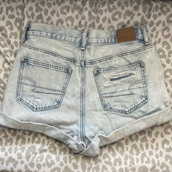 American Eagle mom jean shorts - Picture 2 of 3